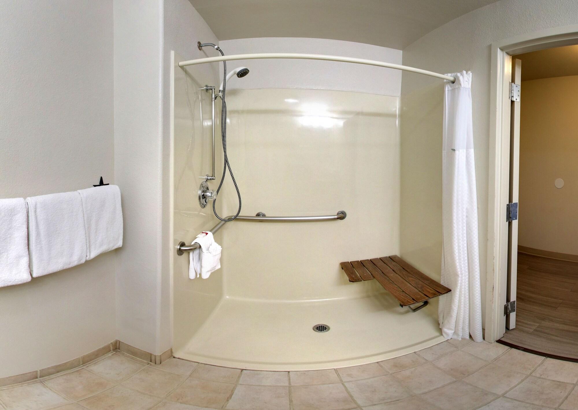 Days Inn & Suites By Wyndham Llano Экстерьер фото